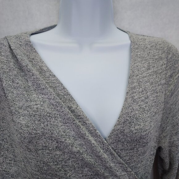 Wilfred Free Aritzia Klum Faux Wrap Dress M Heather Grey Long Sleeve Ruched Midi - Picture 4 of 13